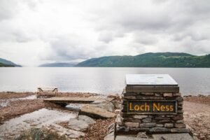 Loch Ness Monster Sightings Don’t Match “Impossible” Images…