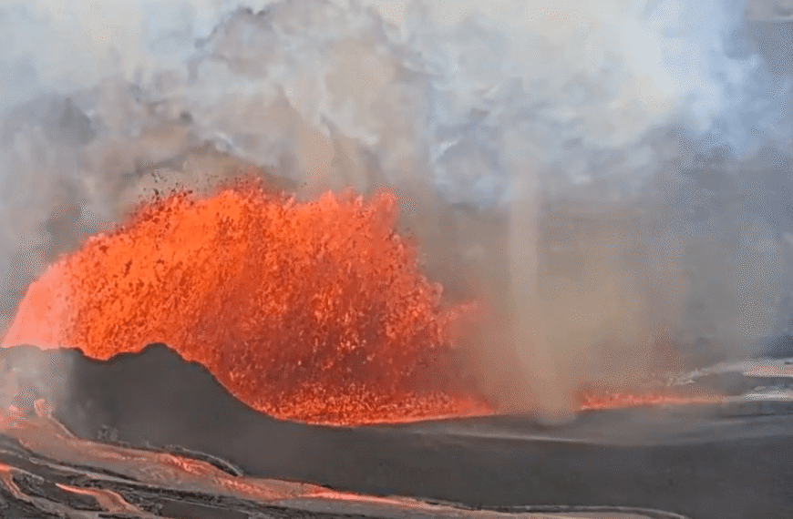 “Volnado” Dances Around Spectacular Lava Fountain In Kīlauea Volcano Crater