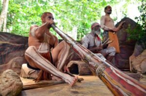 People Sailed To Australia And New Guinea 60,000&hellip;