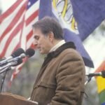 Carl Sagan Left A Heartfelt Message For The First People To Set Foot On Mars