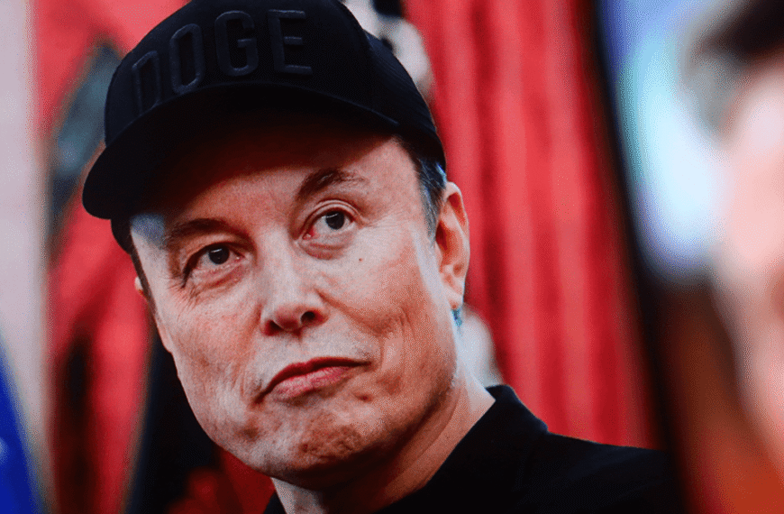 SpaceX CEO Elon Musk Responds To Wild Speculation That 3I/ATLAS Is An Alien Spaceship