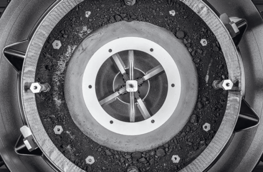 “Happy Molecule” Precursor Discovered In Extraterrestrial Material For The First Time