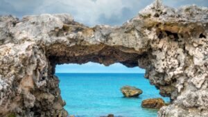 Bermuda Sits On A Strange, 20-Kilometer-Thick Structure That’s&hellip;