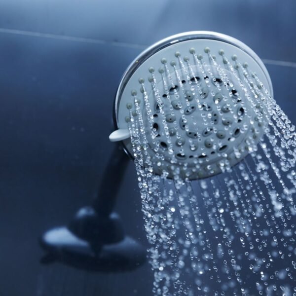 Which Is Better: Hot Or Cold Showers?