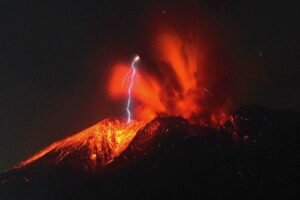 Volcanoes had lower greenhouse gas emissions in Earth’s&hellip;
